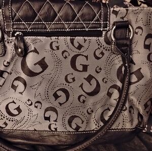 Guess purse